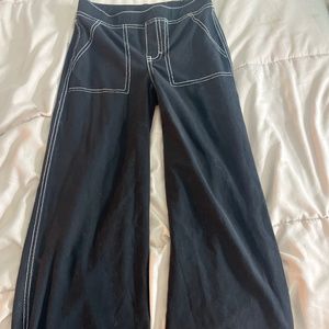 Black pants outlined in white